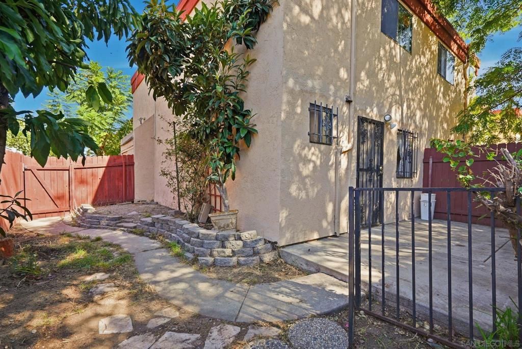 606 S Mollison Ave A, El Cajon, CA 92020