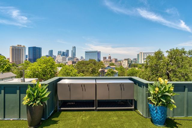 1007 E 15th ST 2, Austin, TX 78702