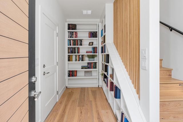 1007 E 15th ST 2, Austin, TX 78702