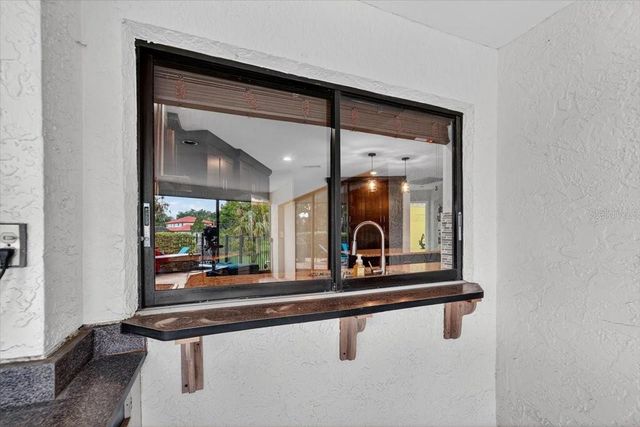 2004 N GOLFVIEW DRIVE, Plant City, FL 33566