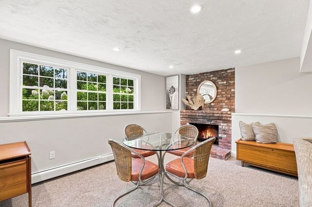 30 Pawtuxet, Plymouth, MA 02360