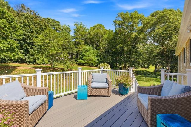30 Pawtuxet, Plymouth, MA 02360