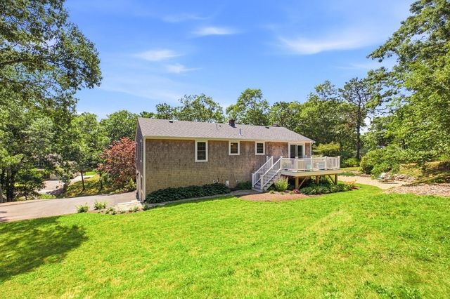30 Pawtuxet, Plymouth, MA 02360