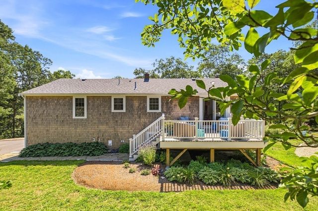 30 Pawtuxet, Plymouth, MA 02360