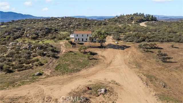 42055 Crazy Horse Canyon, Aguanga, CA 92536