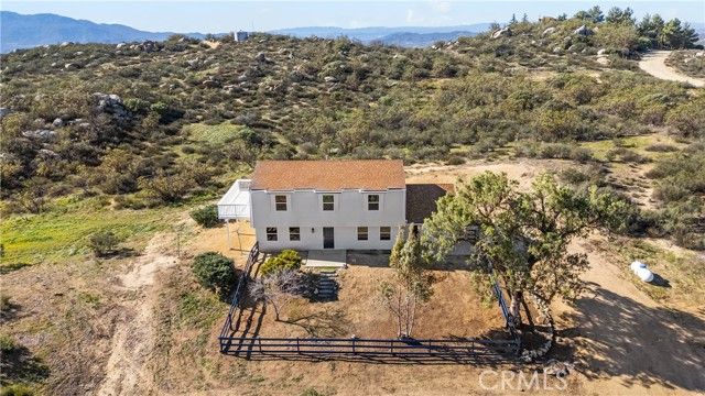 42055 Crazy Horse Canyon, Aguanga, CA 92536