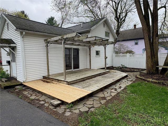 73 Maplewood Avenue, Mendon, NY 14472