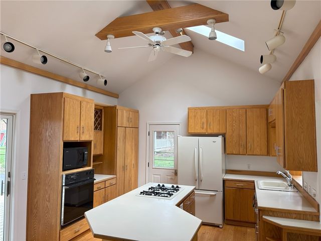 73 Maplewood Avenue, Mendon, NY 14472