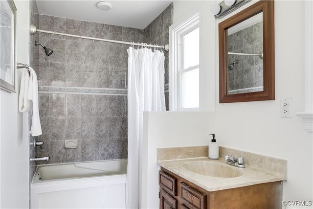 12204 McKenna Cir, Midlothian, VA 23112