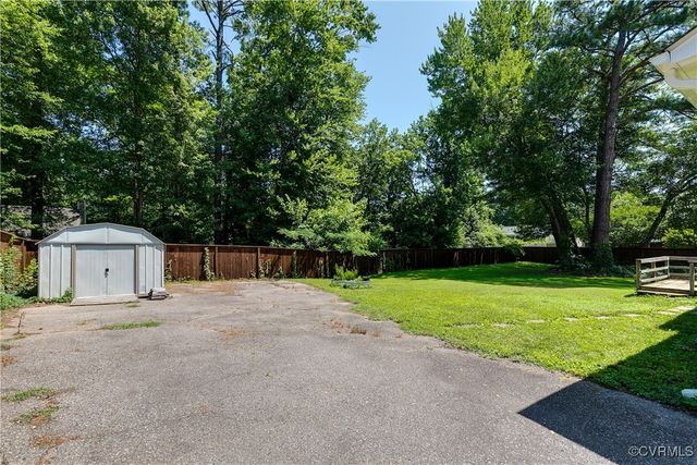 12204 McKenna Cir, Midlothian, VA 23112