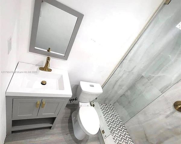 1945 NW 51 st Ter, Miami, FL 33142