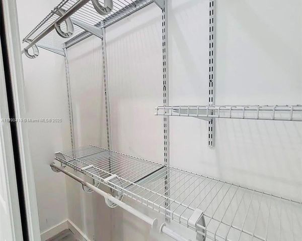 1945 NW 51 st Ter, Miami, FL 33142