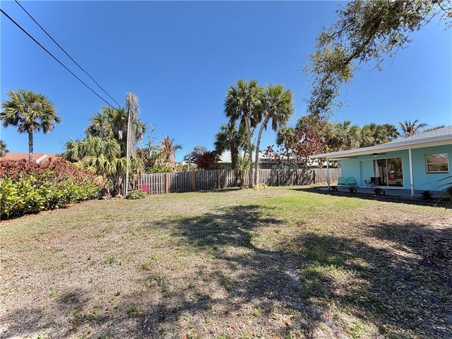 715 Holly Road, Vero Beach, FL 32963