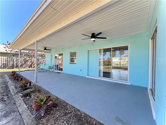 715 Holly Road, Vero Beach, FL 32963