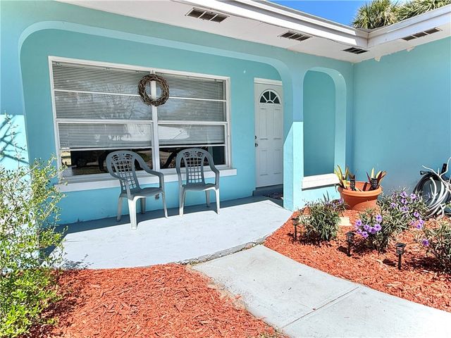 715 Holly Road, Vero Beach, FL 32963