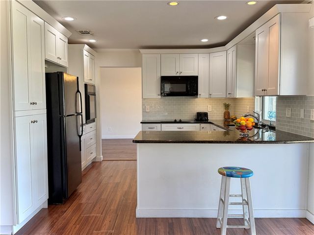 715 Holly Road, Vero Beach, FL 32963