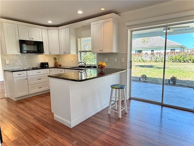 715 Holly Road, Vero Beach, FL 32963