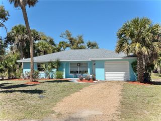 715 Holly Road, Vero Beach, FL 32963