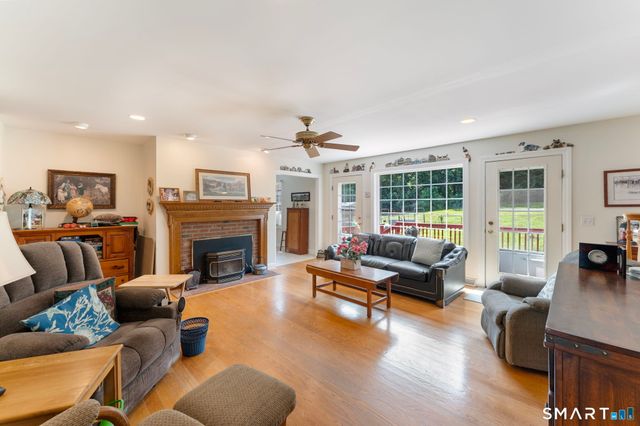 109 Starkweather Road, Plainfield, CT 06354