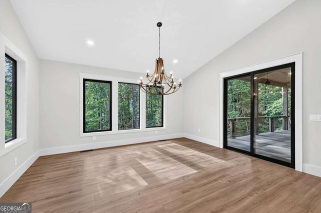 412 Mountain Tops Circle, Blue Ridge, GA 30513