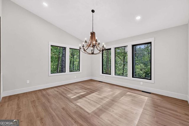 412 Mountain Tops Circle, Blue Ridge, GA 30513