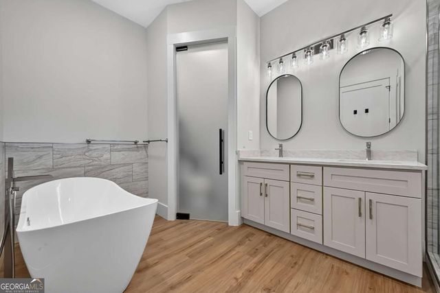 412 Mountain Tops Circle, Blue Ridge, GA 30513