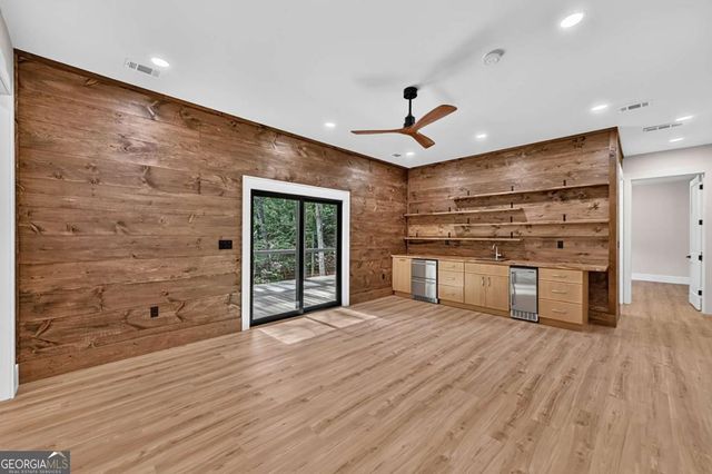 412 Mountain Tops Circle, Blue Ridge, GA 30513