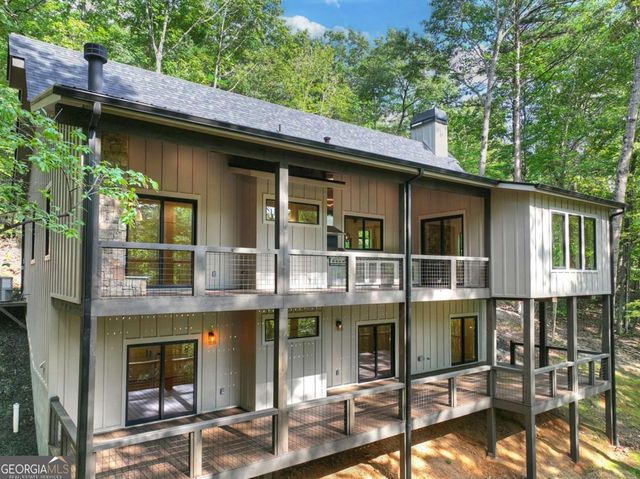 412 Mountain Tops Circle, Blue Ridge, GA 30513