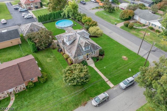 122 Aurora St, Lopatcong Twp., NJ 08865