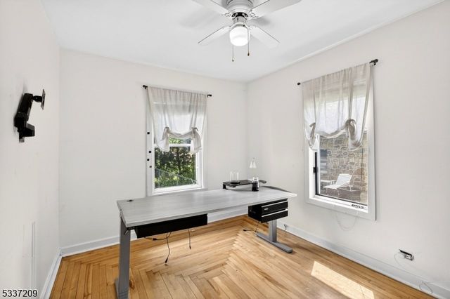 122 Aurora St, Lopatcong Twp., NJ 08865