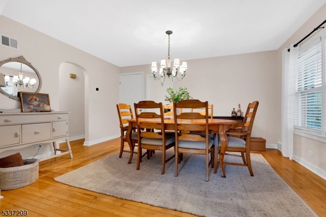 122 Aurora St, Lopatcong Twp., NJ 08865