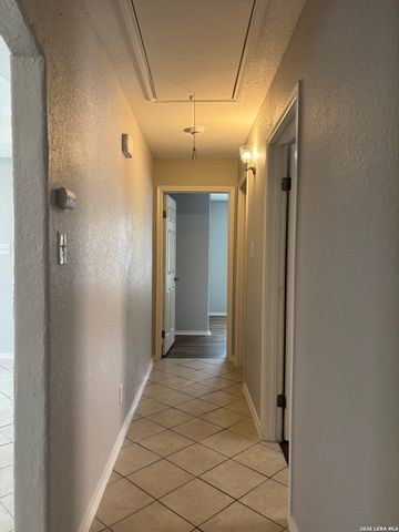 134 Carranza, San Antonio, TX 78225