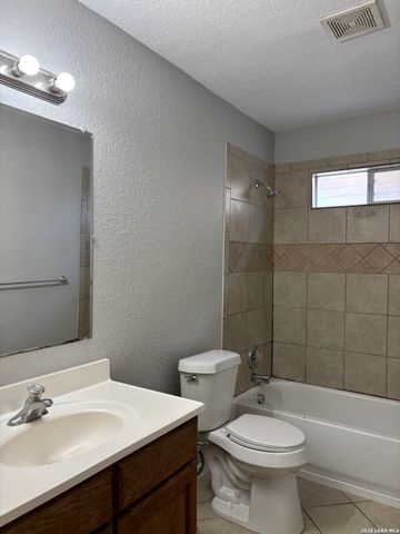 134 Carranza, San Antonio, TX 78225