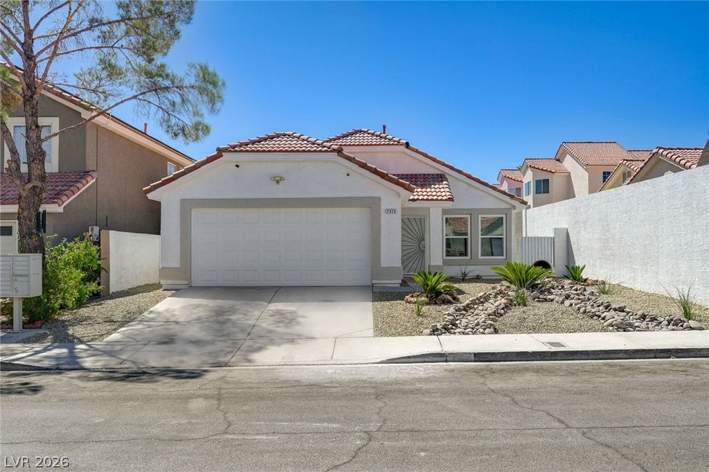 7313 Silver Ridge Drive, Las Vegas, NV 89128 — exterior