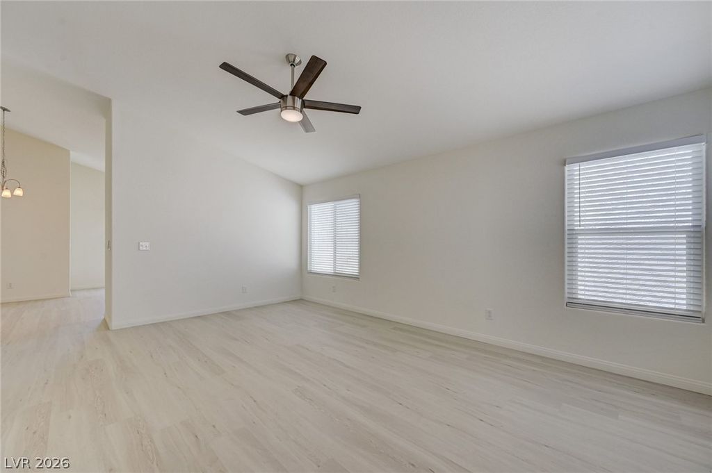 7313 Silver Ridge Drive, Las Vegas, NV 89128 — photo 5