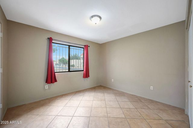 2578 W MARCONI Avenue, Phoenix, AZ 85023