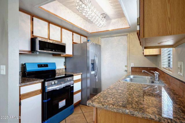 2578 W MARCONI Avenue, Phoenix, AZ 85023