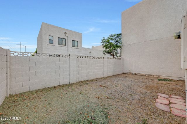 2578 W MARCONI Avenue, Phoenix, AZ 85023