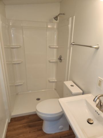 495 Gammons Ln, Hartsville, TN 37074