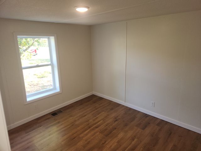 495 Gammons Ln, Hartsville, TN 37074