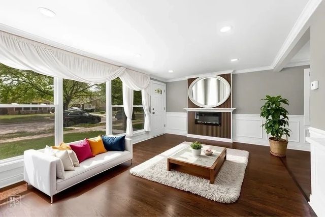 11642 S Elizabeth Street, Chicago, IL 60643