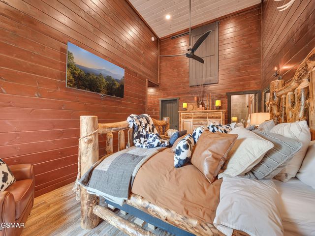 1005 Walini Way, Sevierville, TN 37876