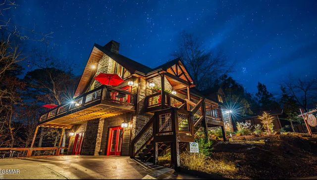 1005 Walini Way, Sevierville, TN 37876