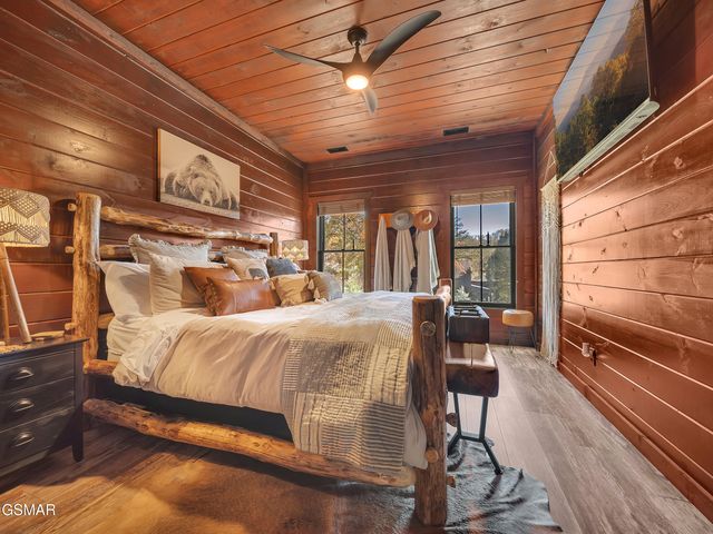 1005 Walini Way, Sevierville, TN 37876