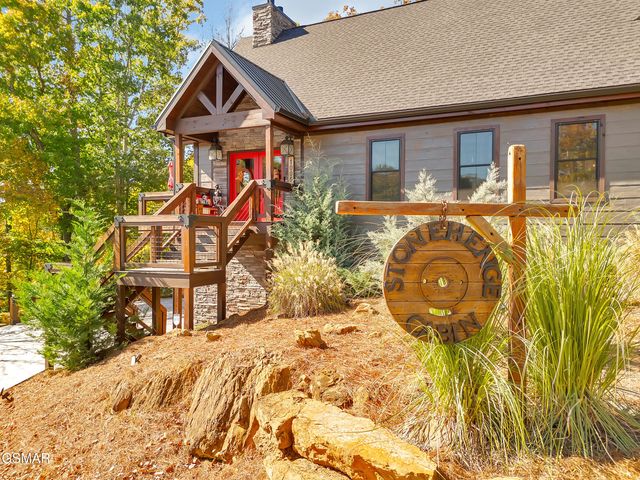 1005 Walini Way, Sevierville, TN 37876