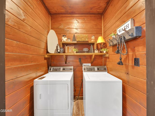 1005 Walini Way, Sevierville, TN 37876