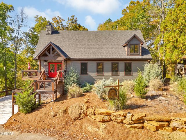 1005 Walini Way, Sevierville, TN 37876