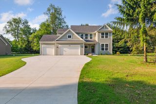 6602 E E Avenue, Richland, MI 49083