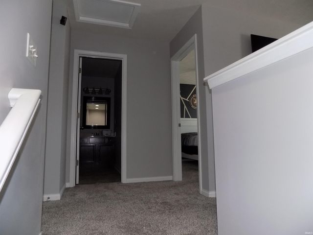 835 Groveview Court, Evansville, IN 47711