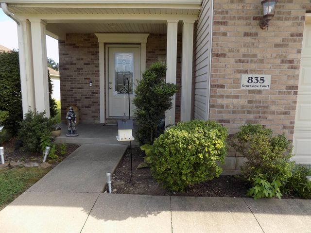 835 Groveview Court, Evansville, IN 47711